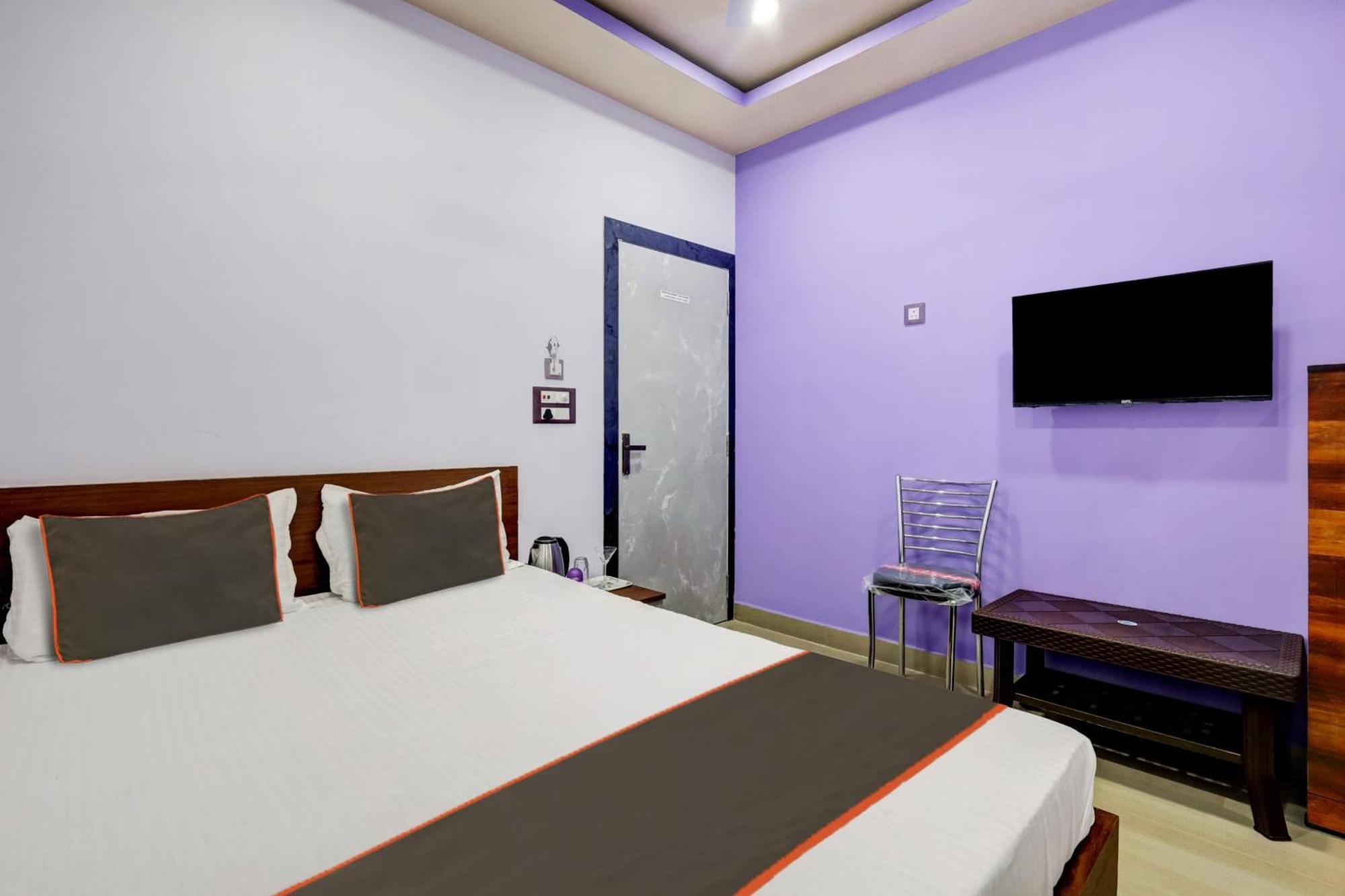 Collection O Ashirbad Lodge Ґувахаті Екстер'єр фото